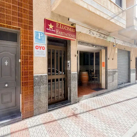 Πανσιόν Oyo Luci-mar Silla