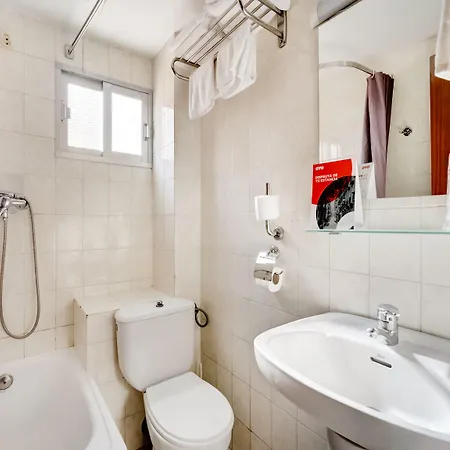 Oyo Luci-mar Guest house *