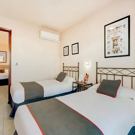 Oyo Luci-mar Guest house