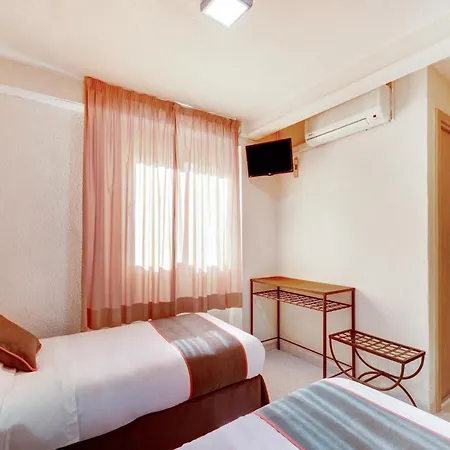 Oyo Luci-mar Гостевой дом *